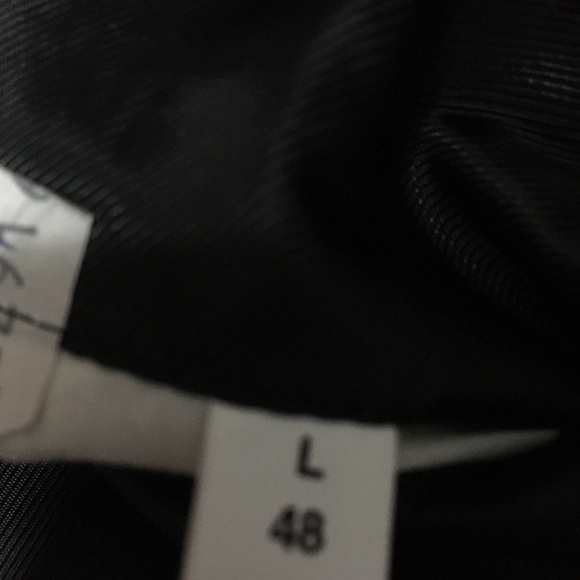 Vintage Jeffrey Banks Suit in Grey, and Blue Pinstripe and Houndstooth - Picture 6 of 7